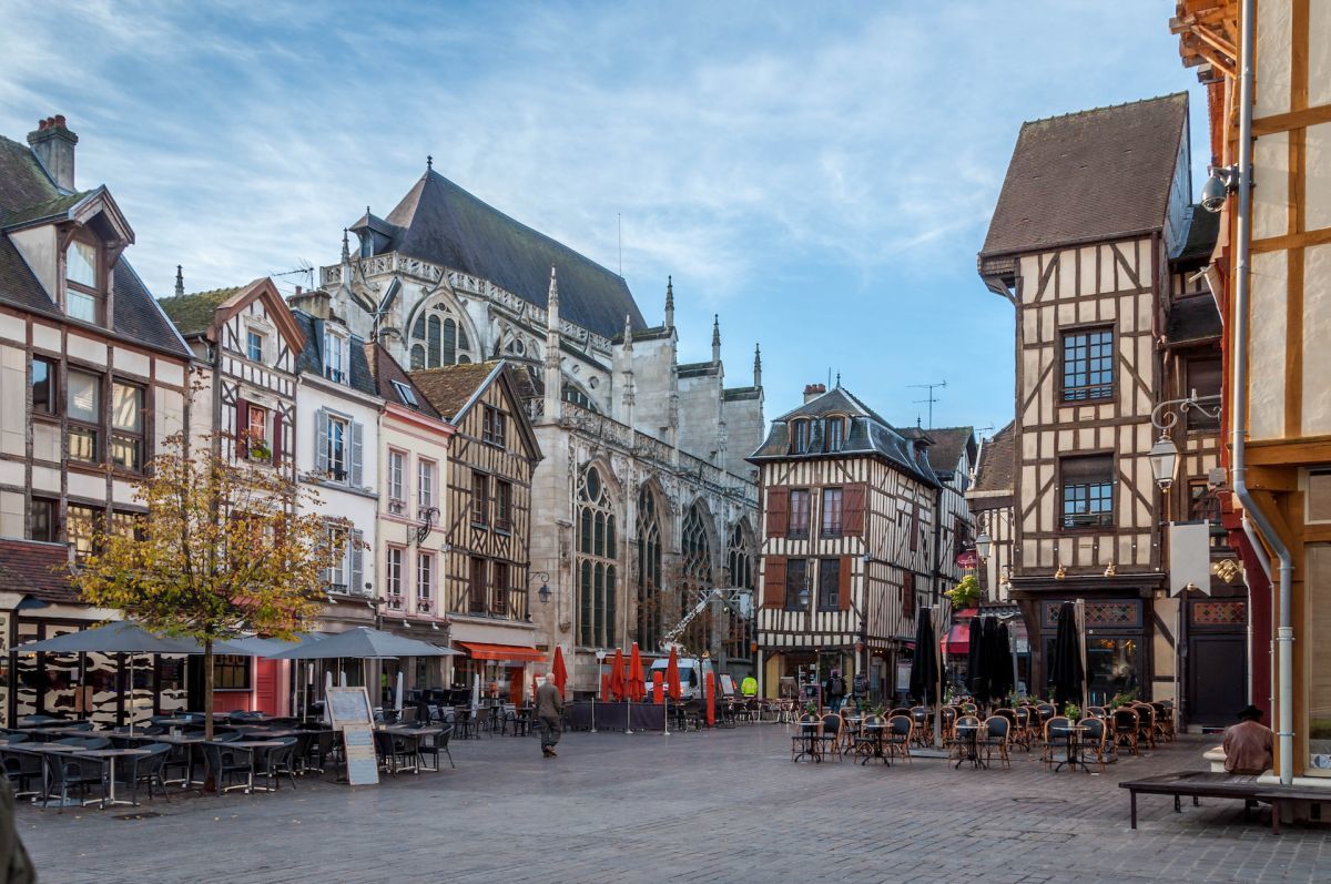 Hôtel murs et fonds à vendre ville région centre